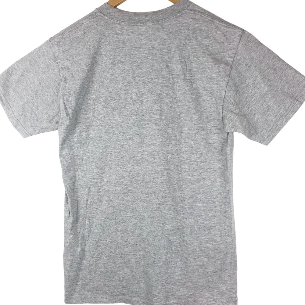 Walt Disney World Gray Graphic T Shirt Women's All Over Characters Movie Film - Picture 11 of 14